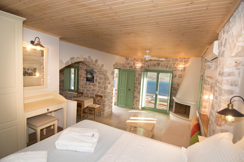Petra Boutique Homes Arginonda Екстериор снимка
