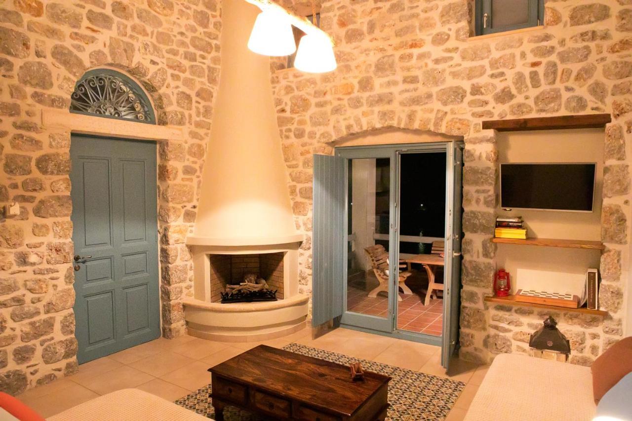 Petra Boutique Homes Arginonda Екстериор снимка