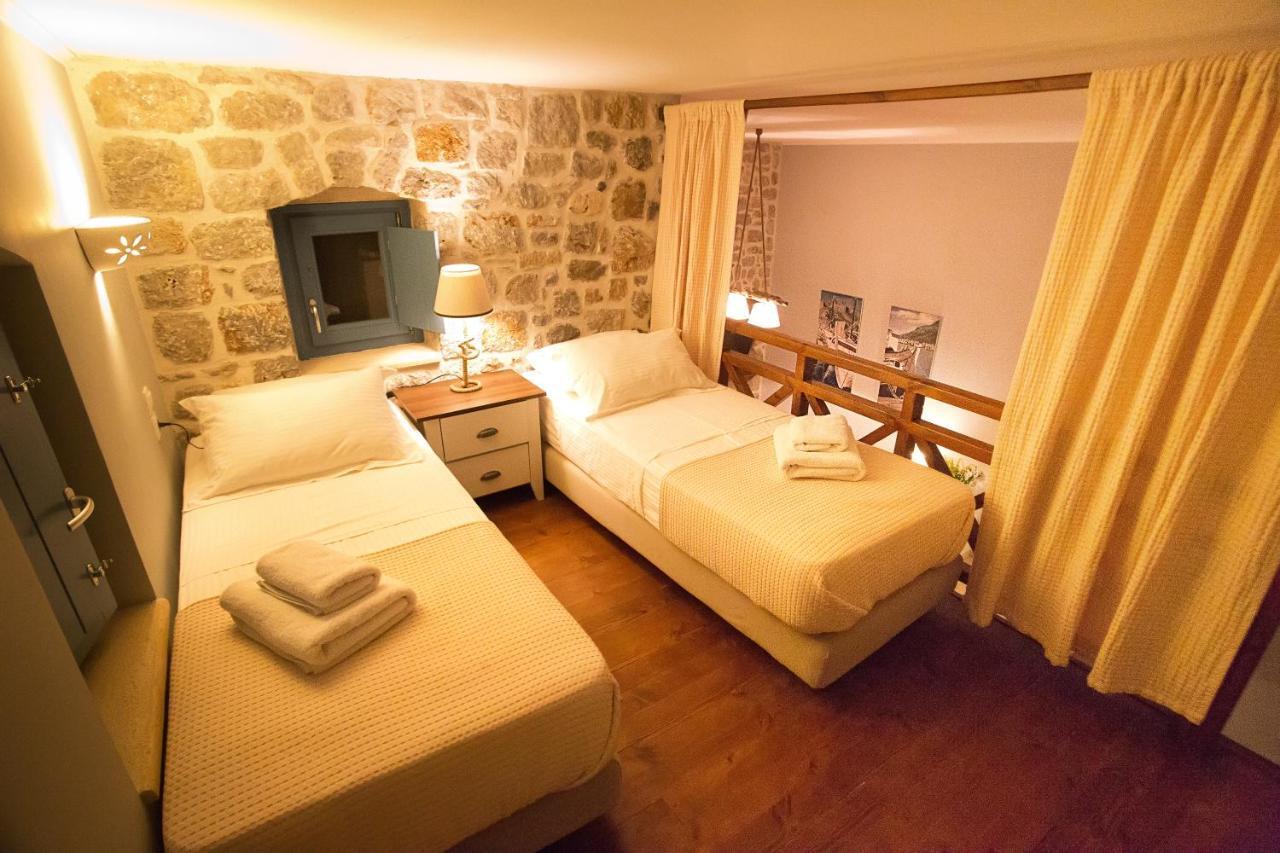 Petra Boutique Homes Arginonda Екстериор снимка