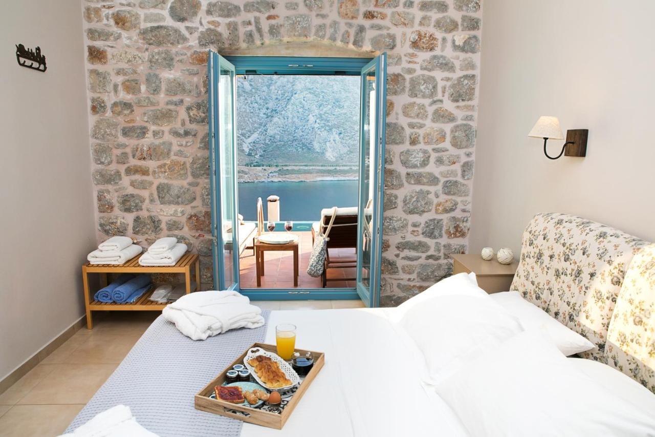Petra Boutique Homes Arginonda Екстериор снимка
